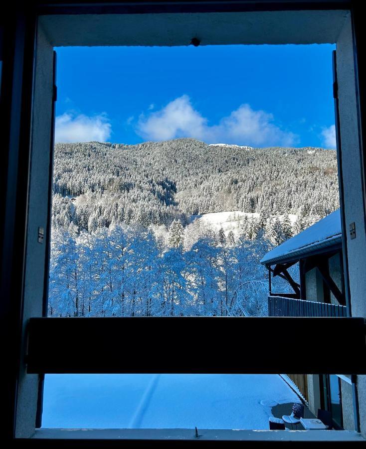 Hotel Restaurant Le Madame La Ferriere  ภายนอก รูปภาพ