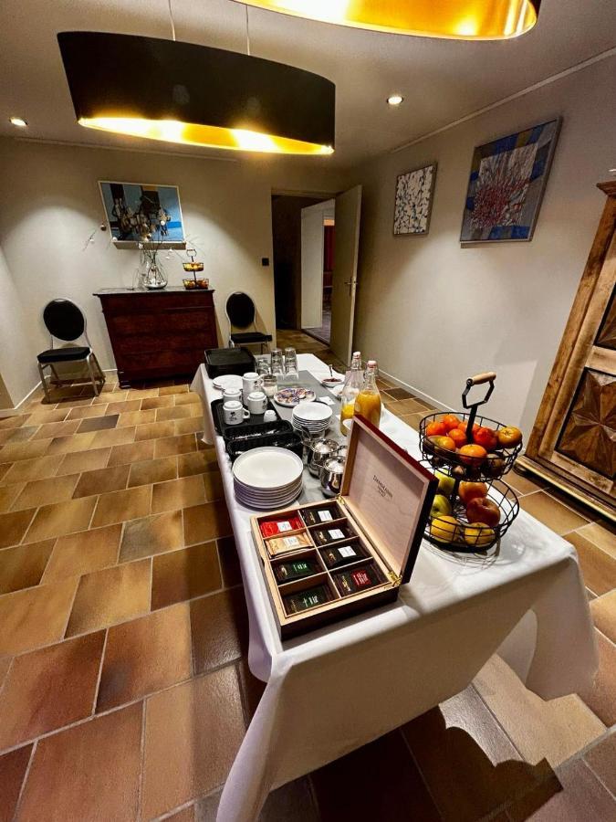 Hotel Restaurant Le Madame La Ferriere  ภายนอก รูปภาพ